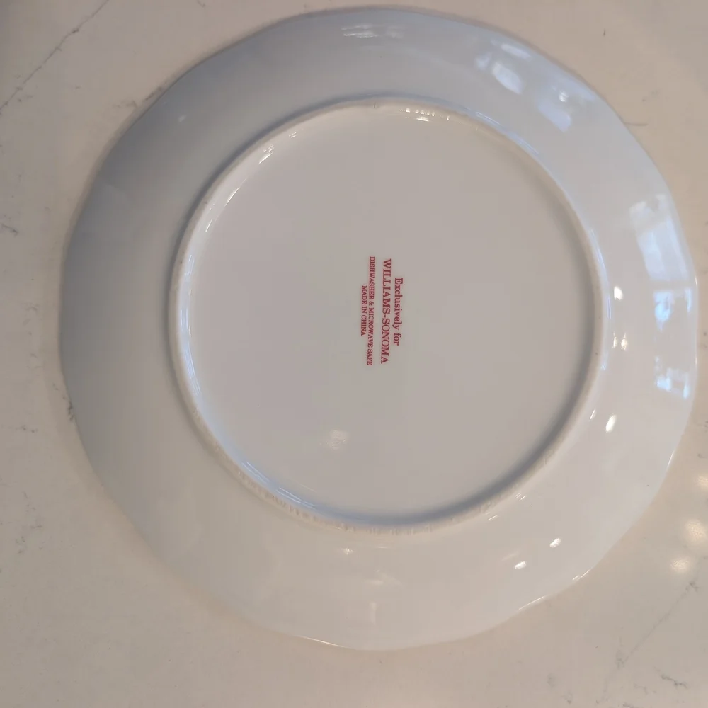 Williams Sonoma 'Twas The Night Before Christmas Santa Claus Plate